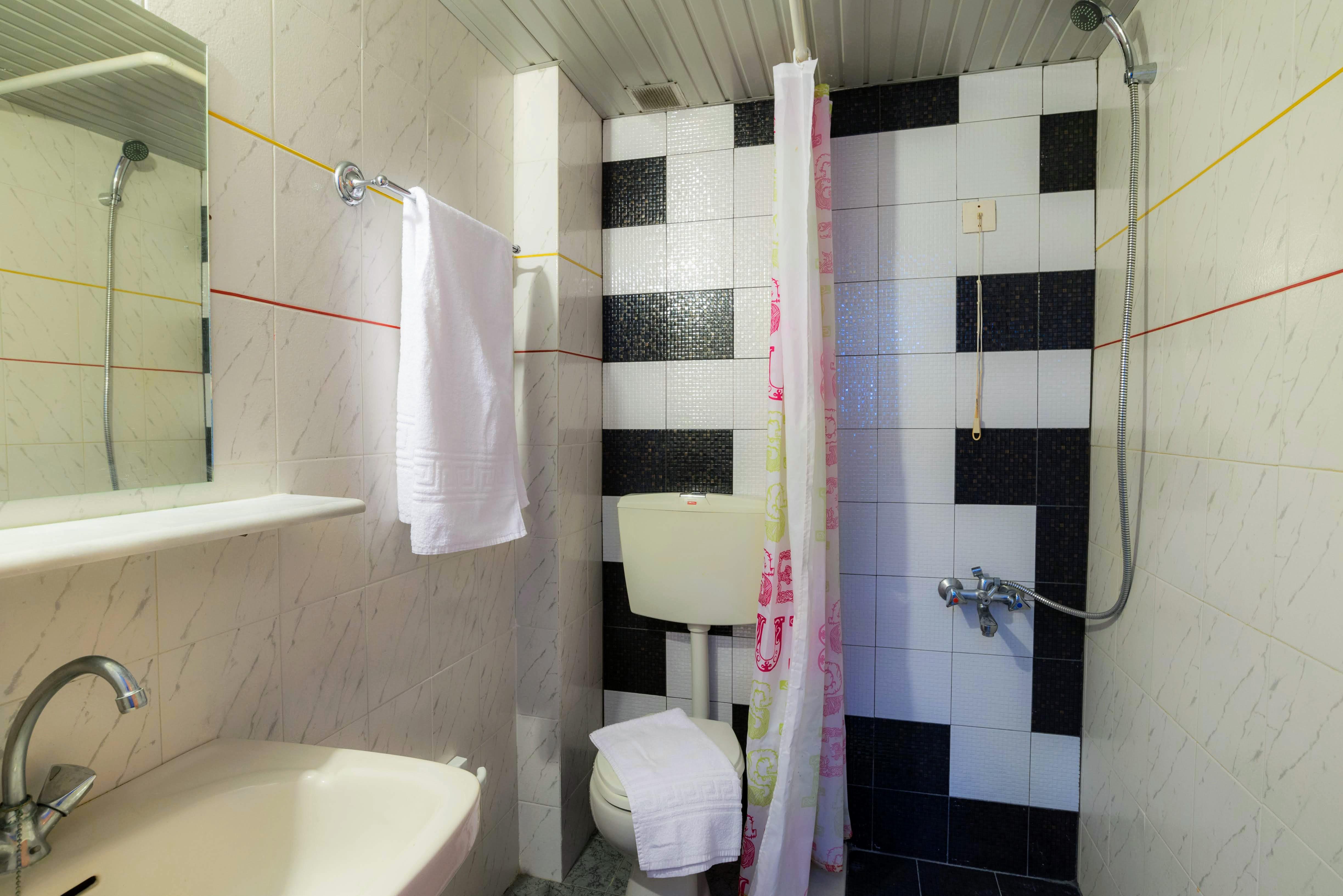 מאליה Eltina Apartments מראה חיצוני תמונה