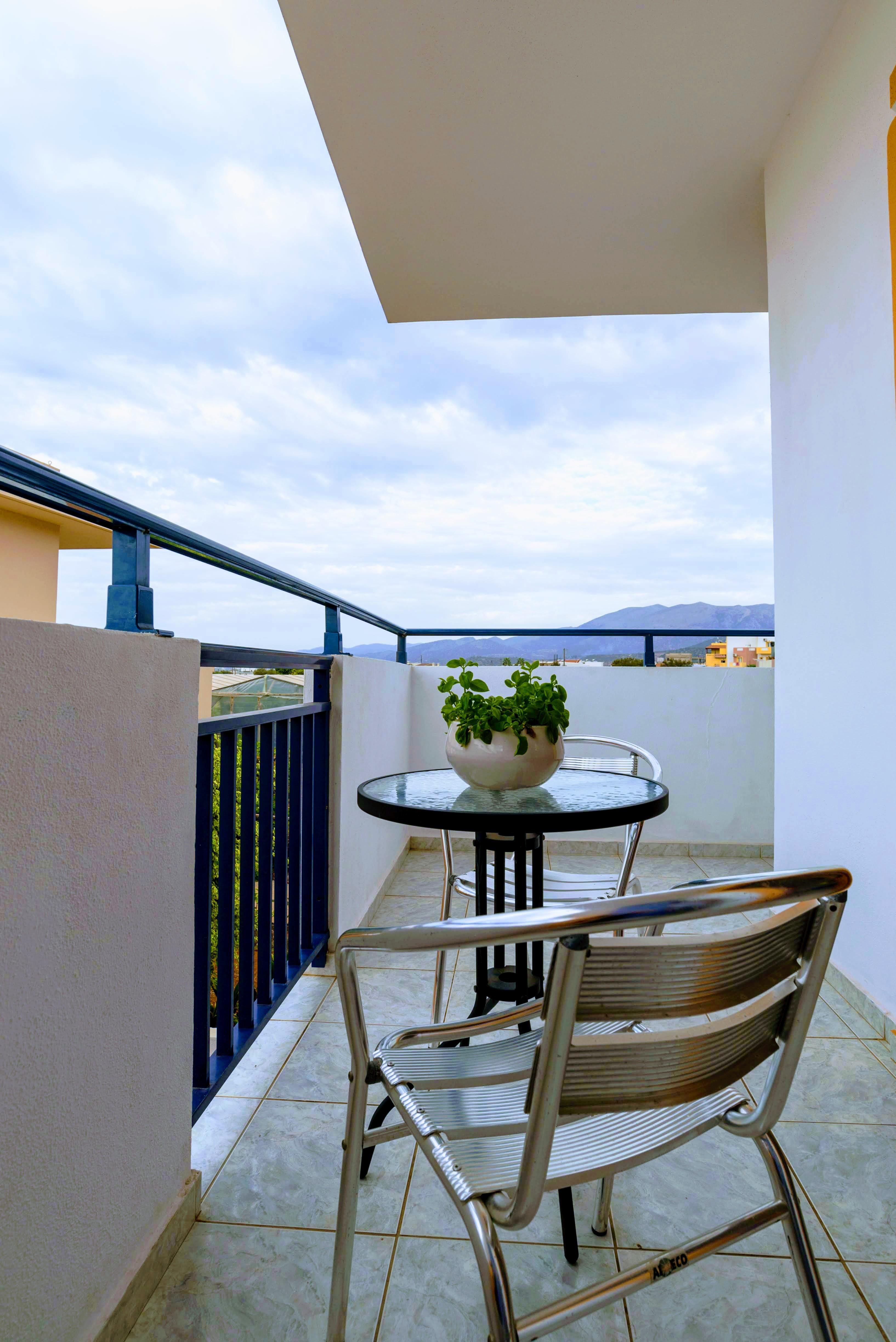 מאליה Eltina Apartments מראה חיצוני תמונה