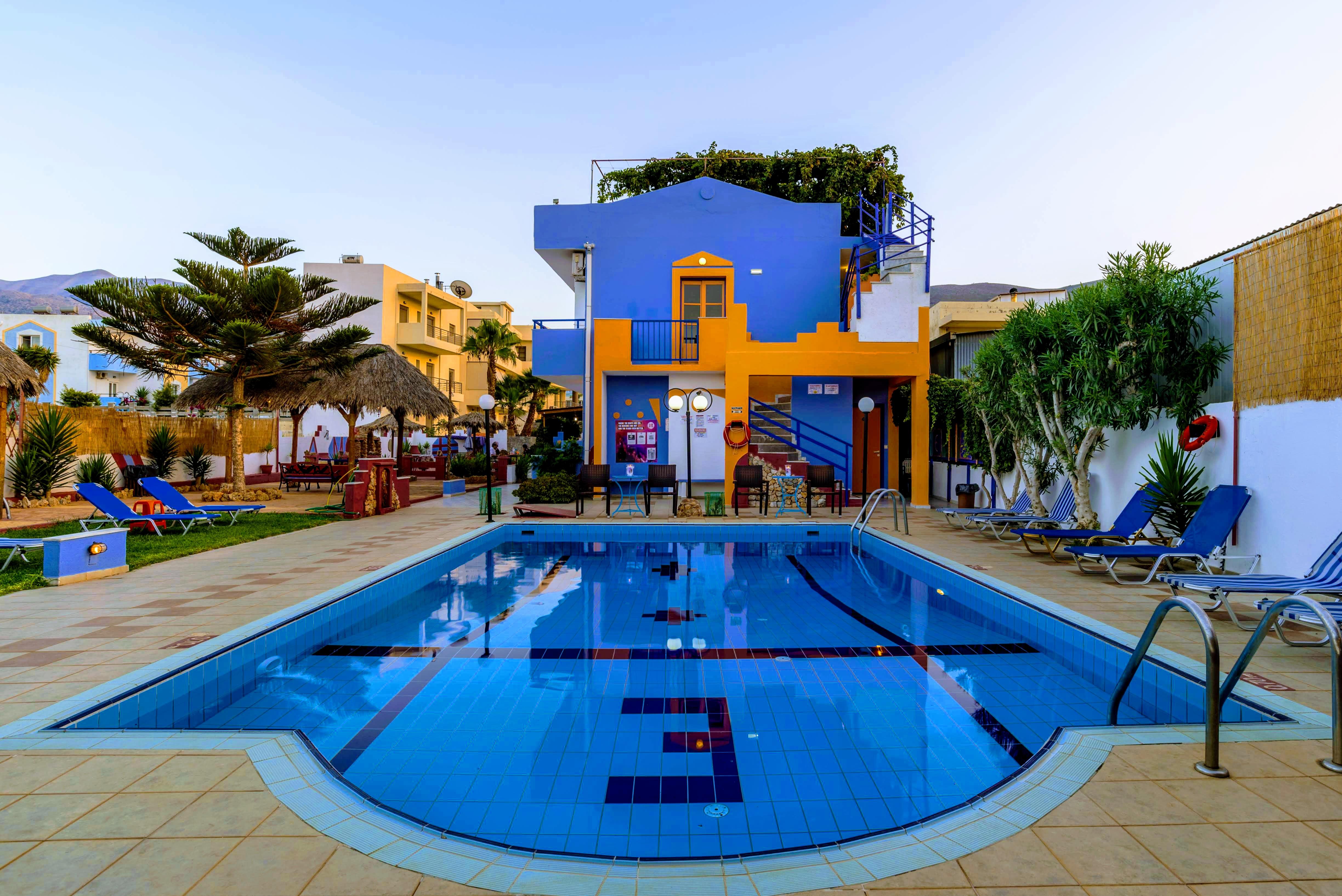 מאליה Eltina Apartments מראה חיצוני תמונה