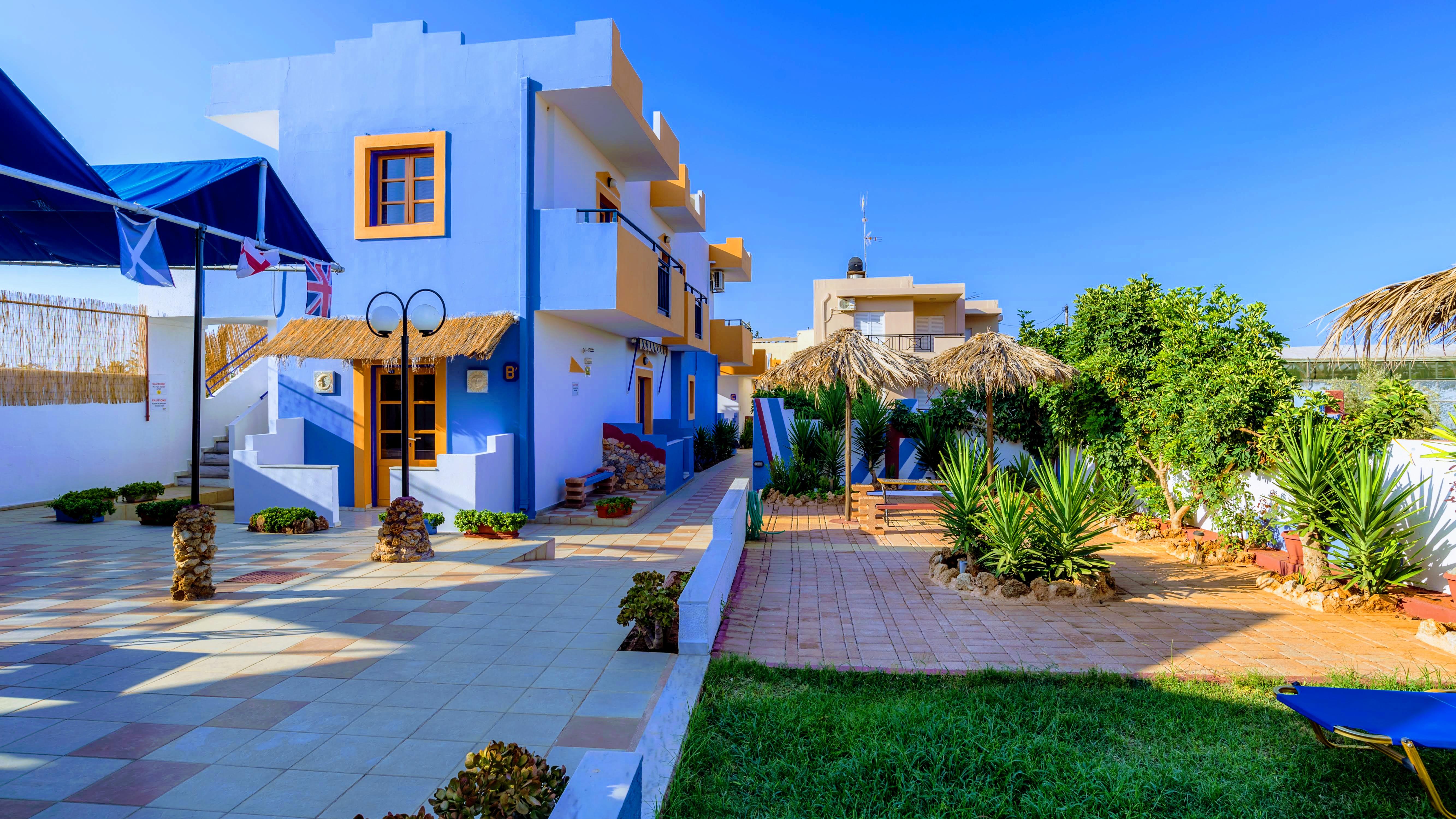 מאליה Eltina Apartments מראה חיצוני תמונה
