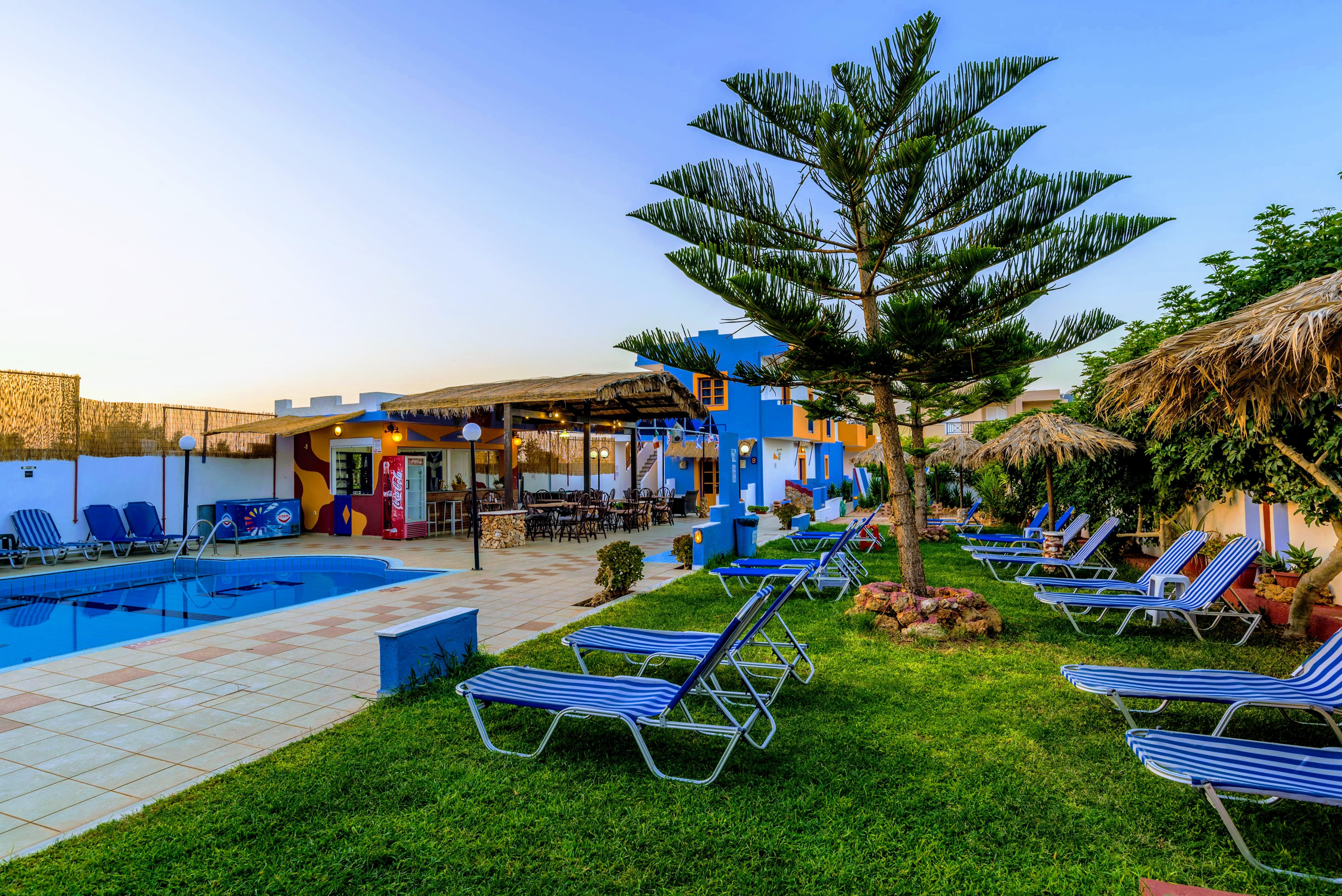 מאליה Eltina Apartments מראה חיצוני תמונה