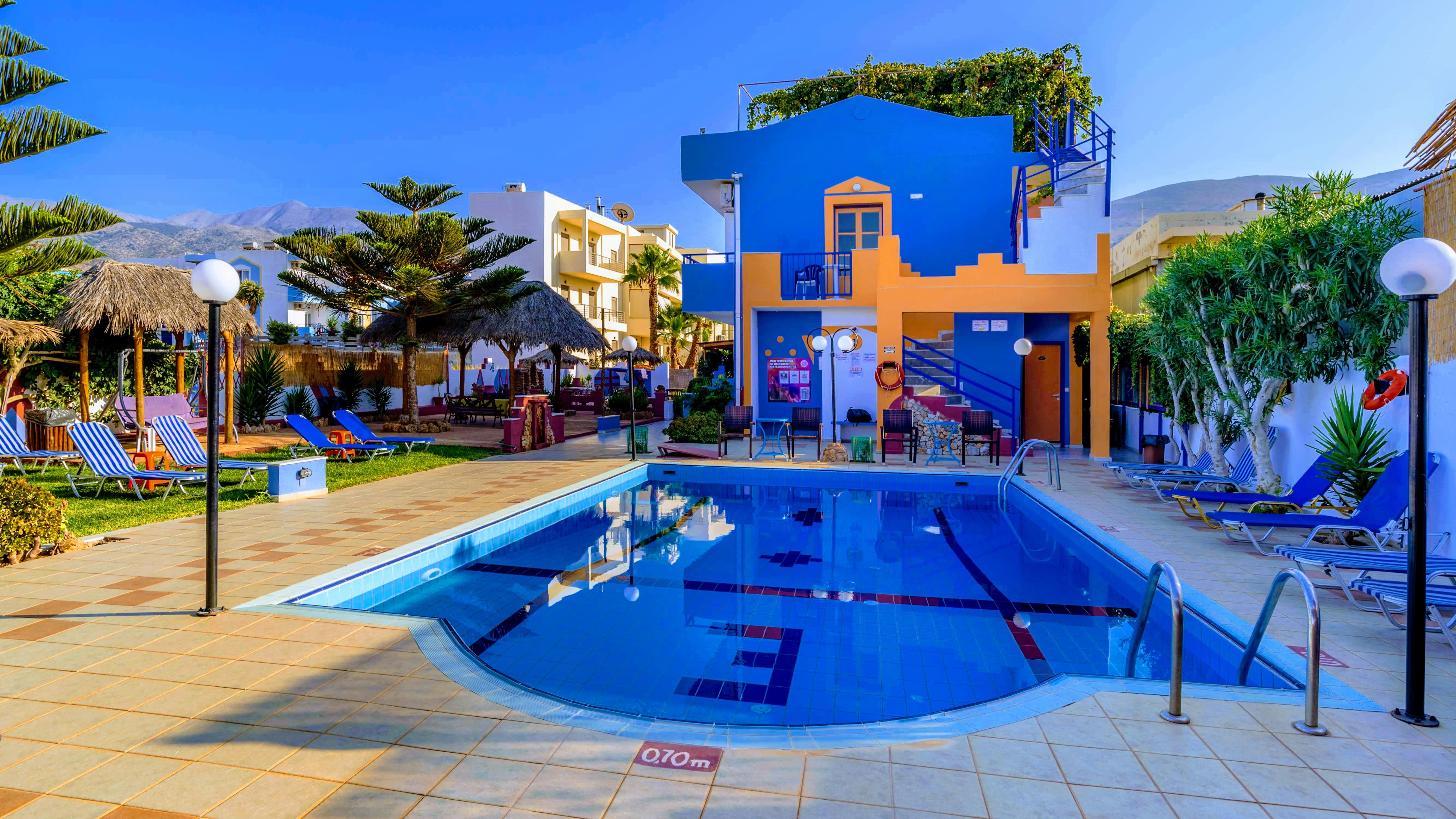 מאליה Eltina Apartments מראה חיצוני תמונה