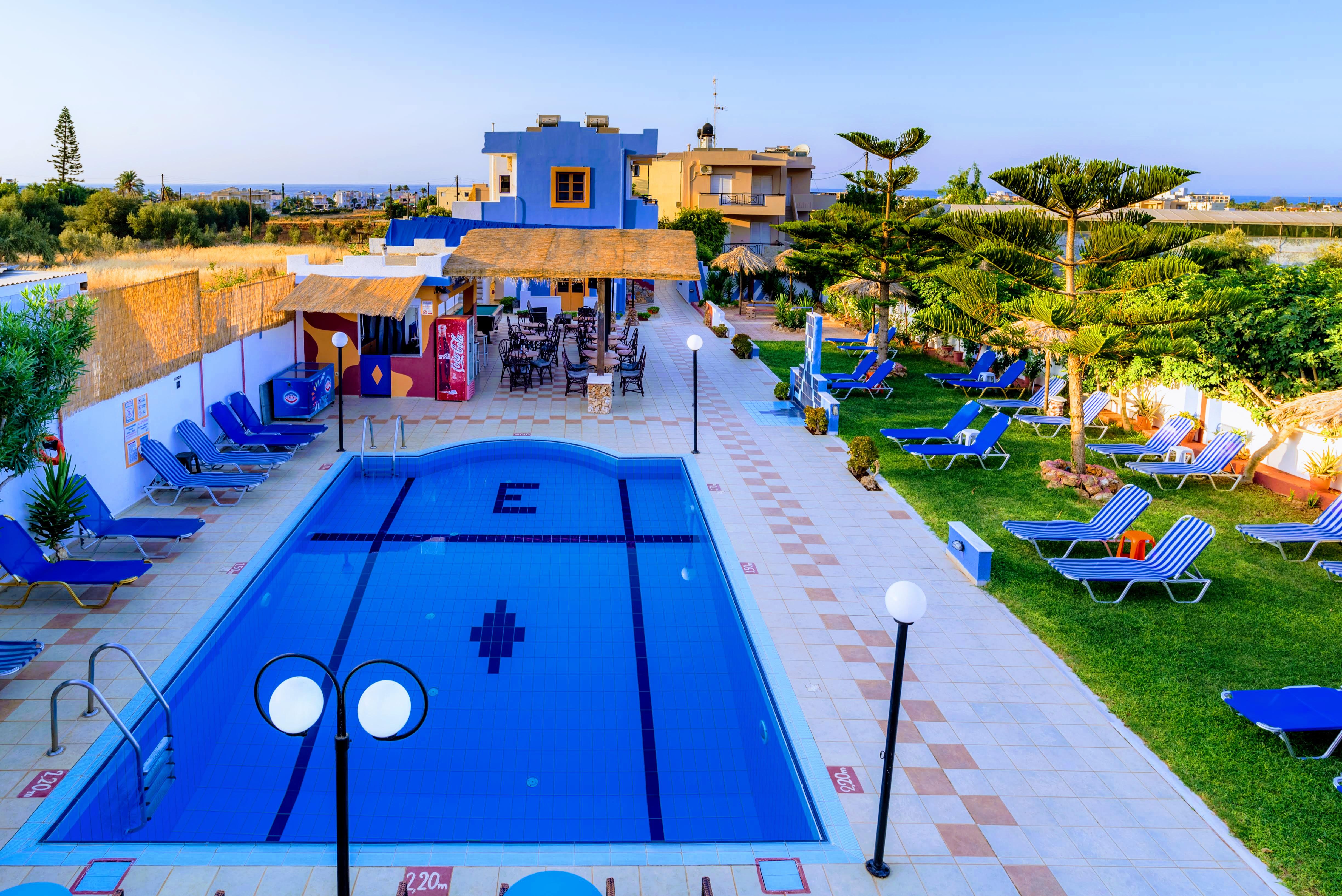 מאליה Eltina Apartments מראה חיצוני תמונה
